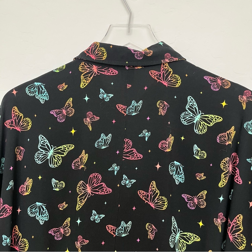 Hot Topic Butterfly Print Button-Up Shirt Black XL - Picture 10 of 10